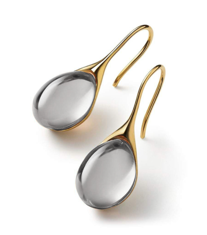 Charming Gold Earring for Any Occasion