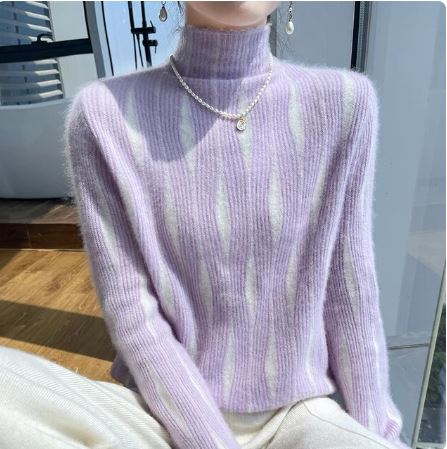 JO | Sweater with half-high neckline