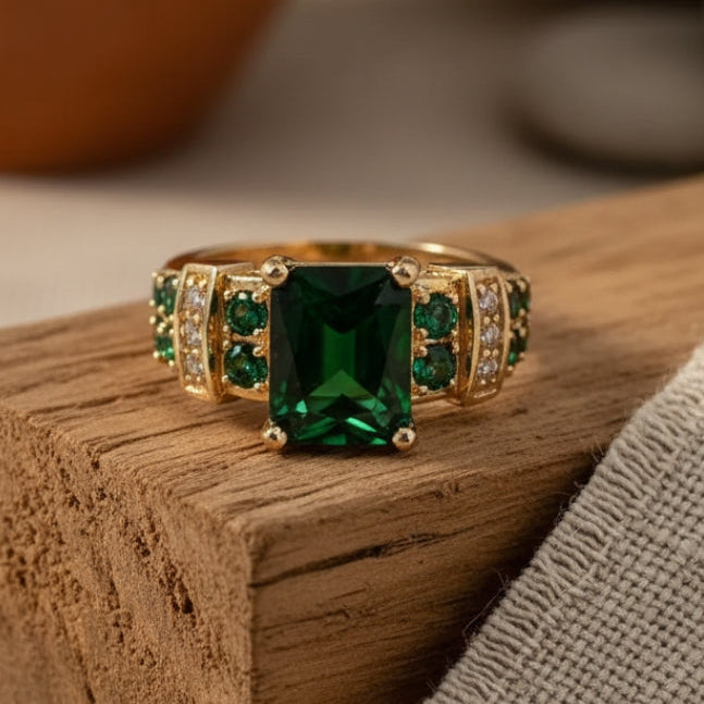 Romantic Gold Ring for Special Moments