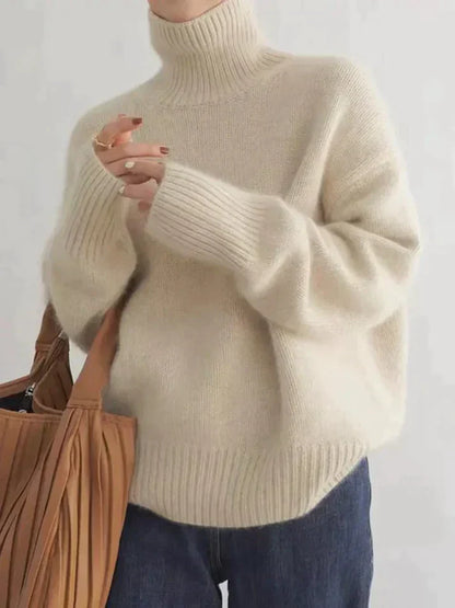 JO | Timeless and elegant sweater