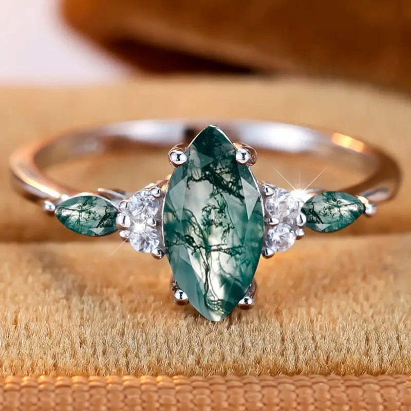 Elegant Silver Ring for Every Occasion