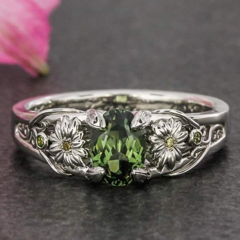 Stunning Silver Ring for Daily Wear