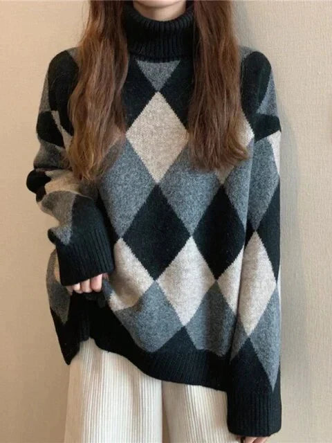 JO | Sweater with high neckline in checkerboard pattern