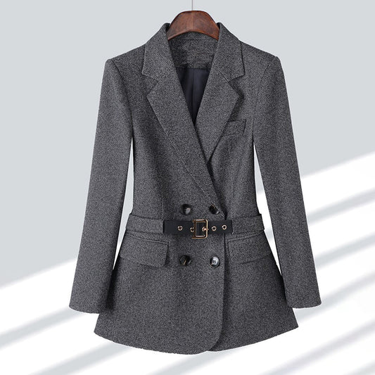 JO | Stylish blazer with belt