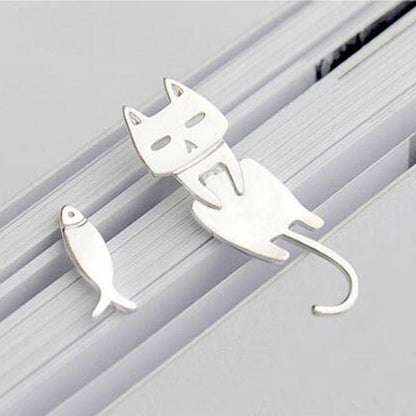 Romantic Silver Earring for Special Moments