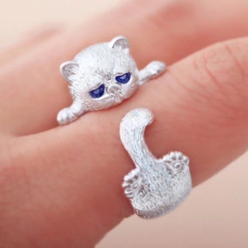 Romantic Silver Ring for Special Moments