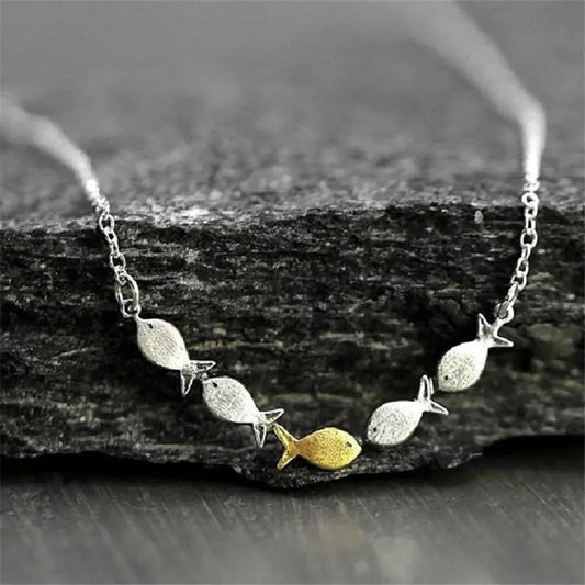 Stunning Silver Necklace for Daily Wear