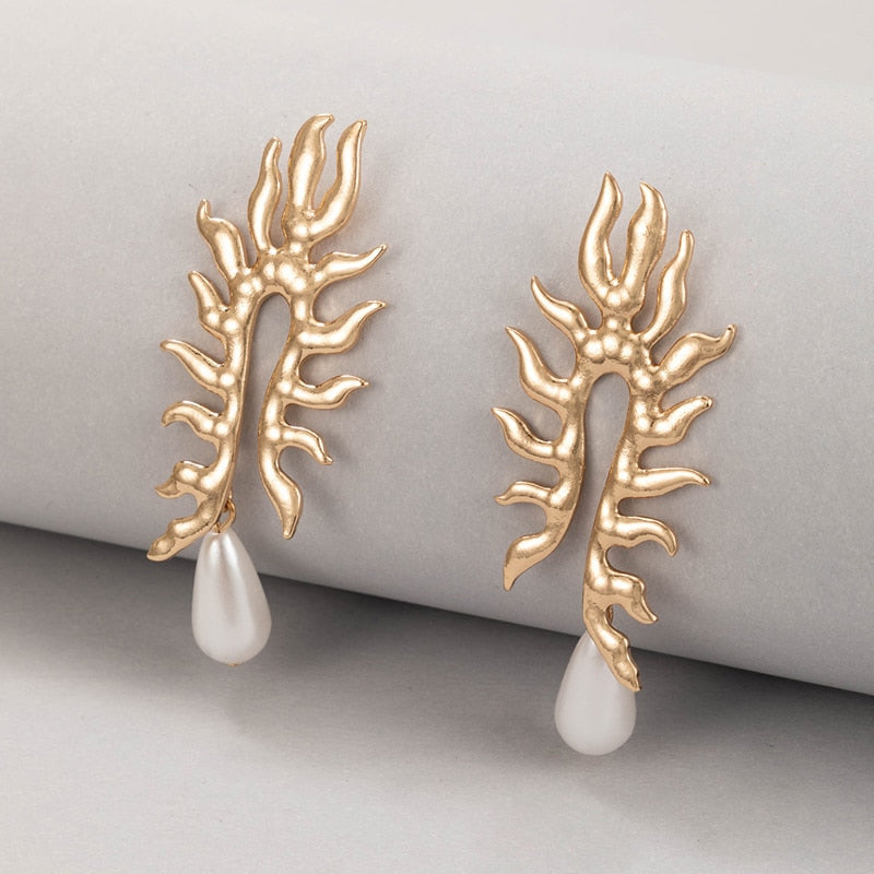 Stunning Pearl Earring for Daily Wear