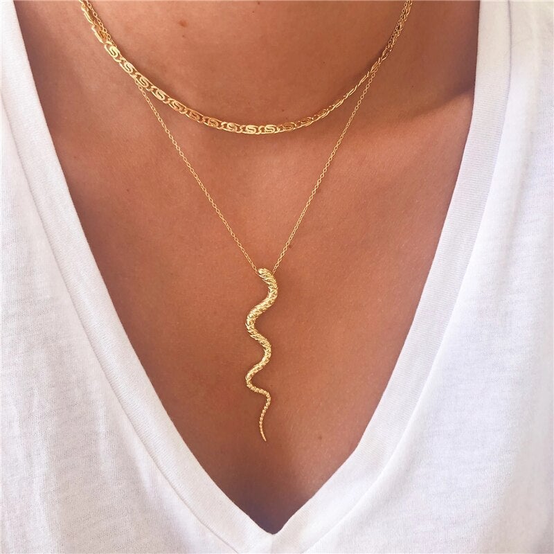 Elegant Silver Pendant for Every Occasion