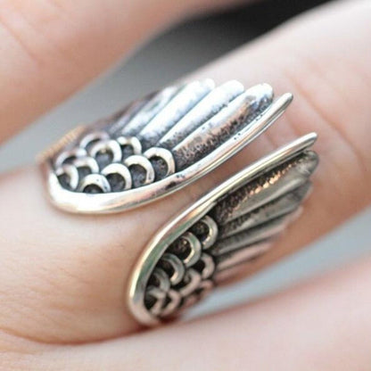 Charming Silver Ring for Any Occasion