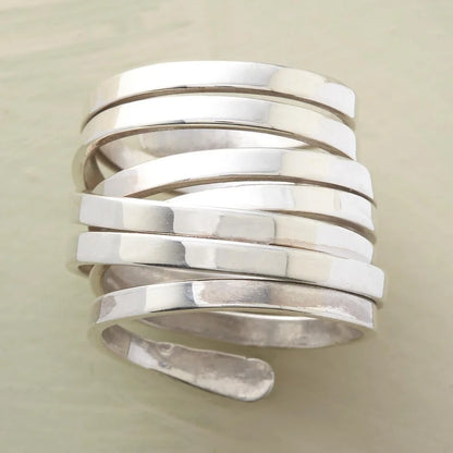 Charming Silver Ring for Any Occasion