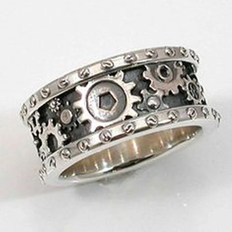 Charming Silver Ring for Any Occasion