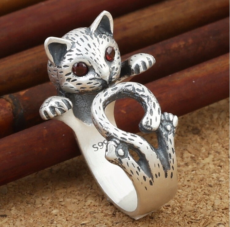 Stunning Silver Ring for Daily Wear