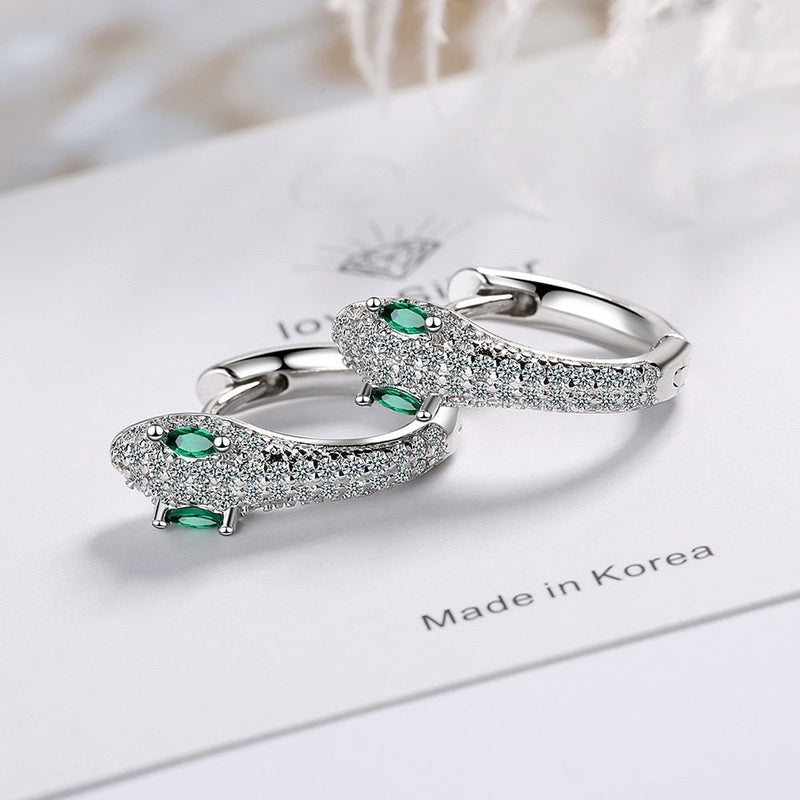 Elegant Silver Earring for Every Occasion
