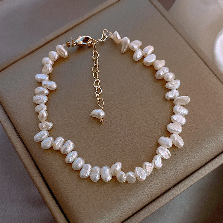 Elegant Pearl Bracelet for Every Occasion