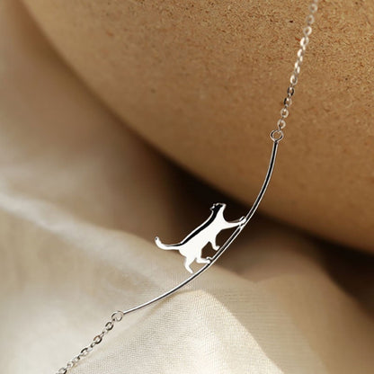 Classic Silver Necklace with Timeless Appeal