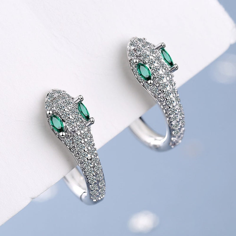 Elegant Silver Earring for Every Occasion
