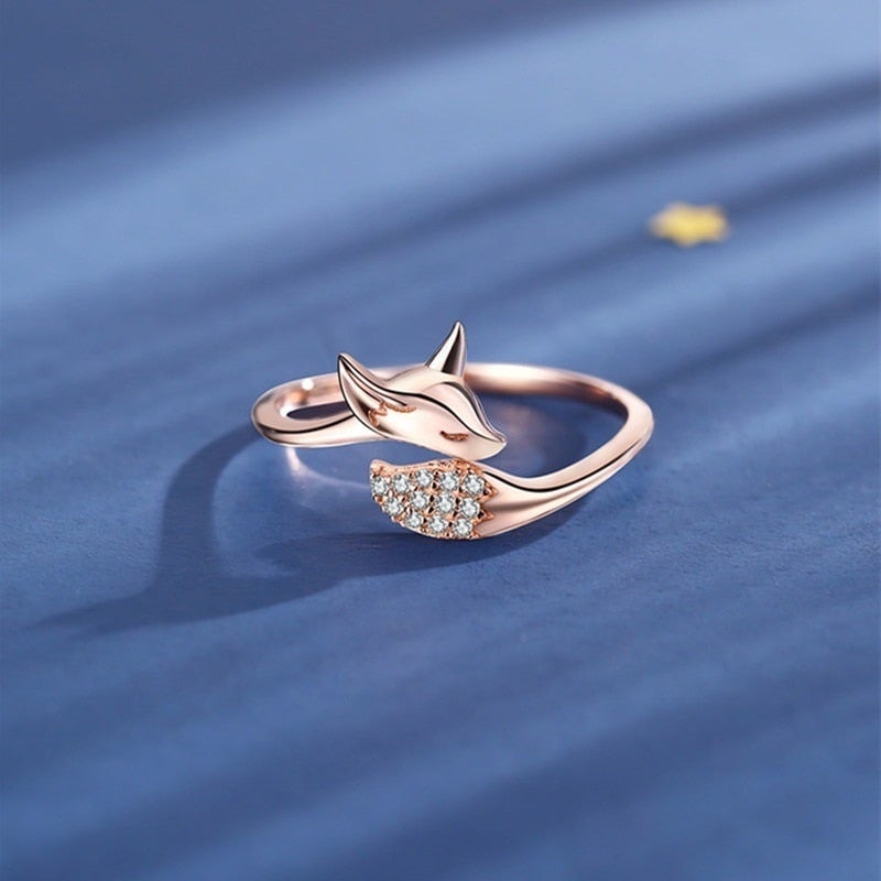 Charming Silver Ring for Any Occasion