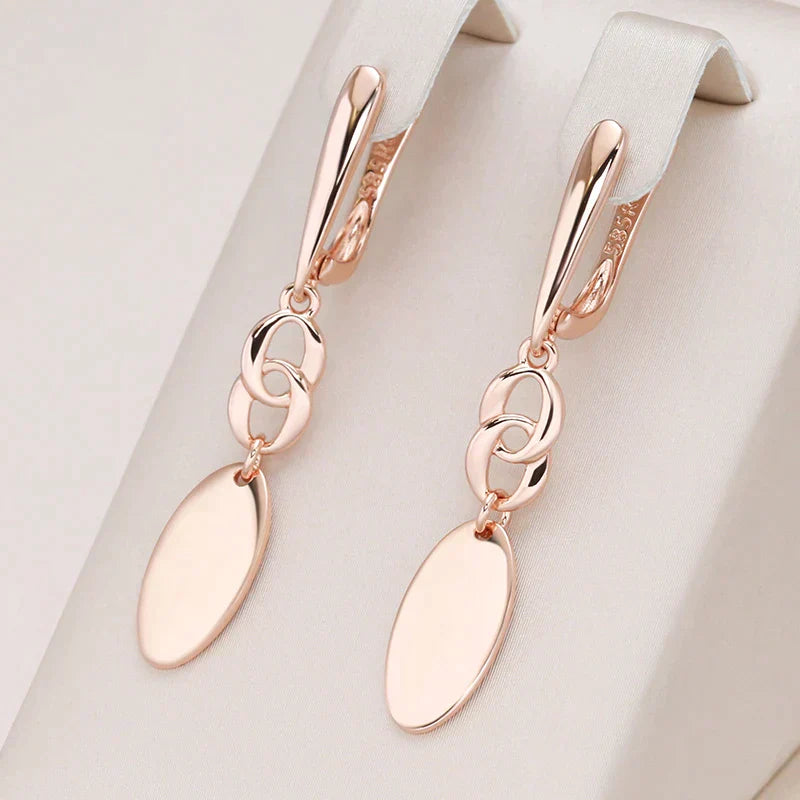 Vintage Handmade Gold Earring