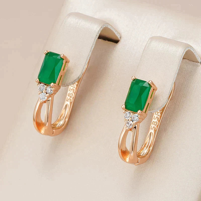 Beautiful Gold Earring with Unique Style