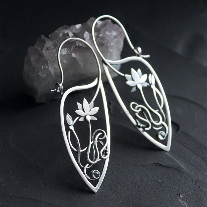 Delicate Artisan Silver Earring