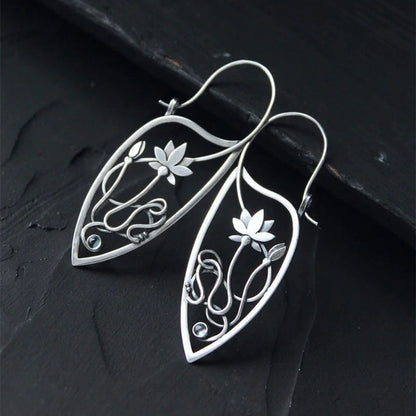 Delicate Artisan Silver Earring