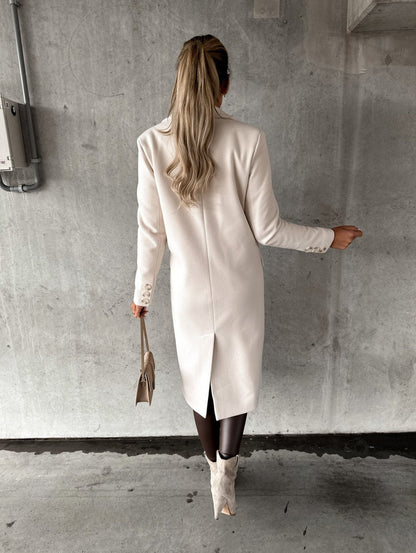 Timeless Vintage Style Jacket