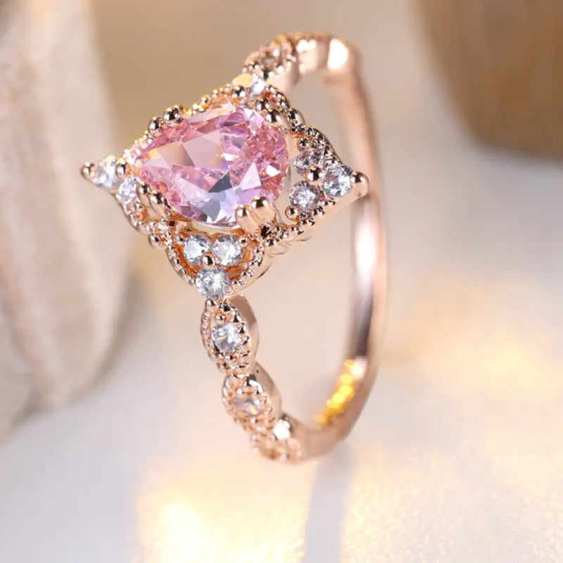 Elegant Gold Ring for Every Occasion