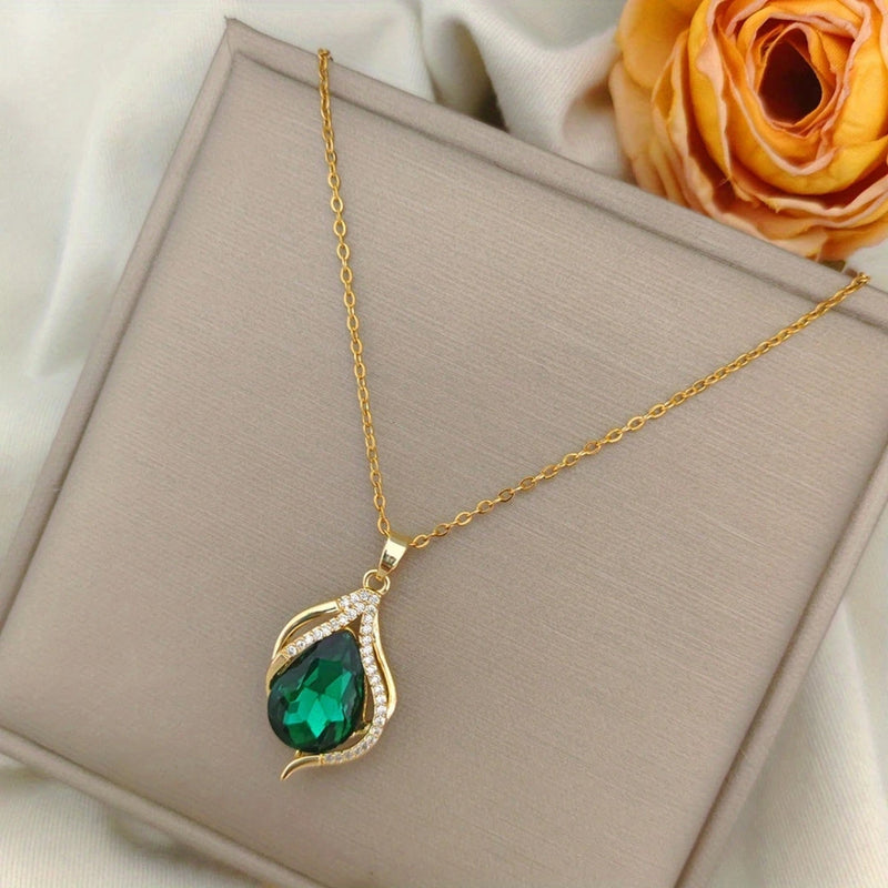 Charming Gold Necklace for Any Occasion
