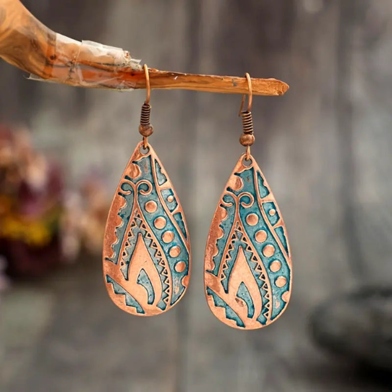 Classic Earring with Timeless Appeal