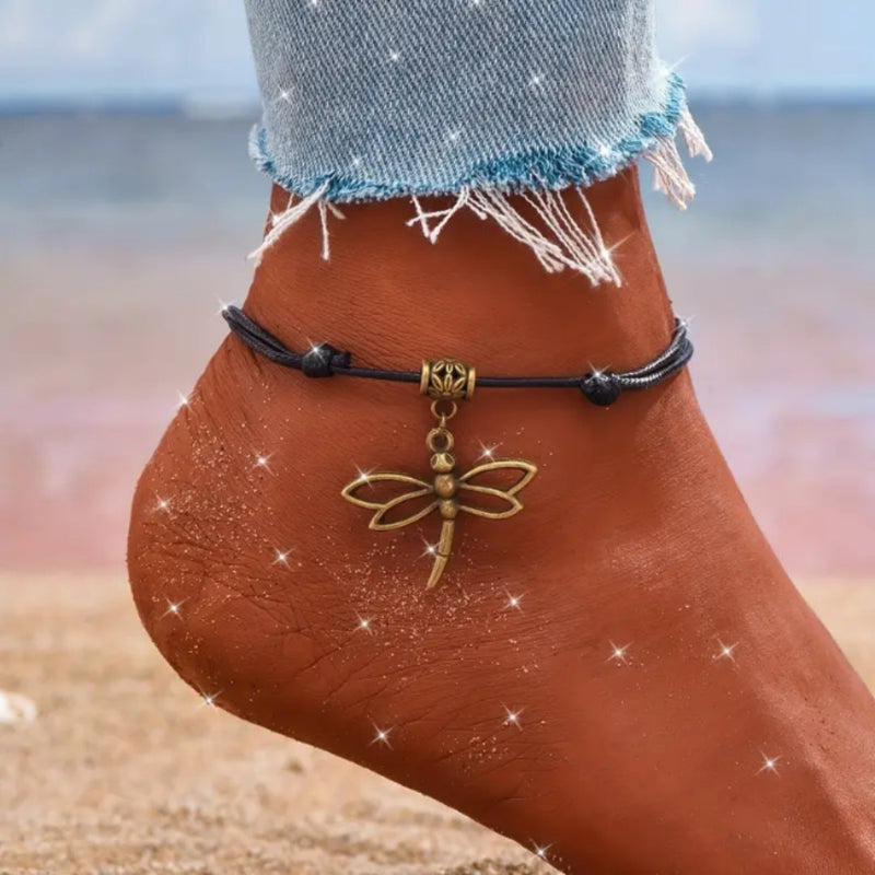 Romantic Gold Bracelet for Special Moments