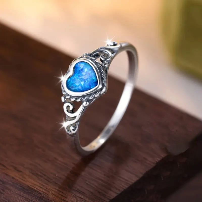 Romantic Silver Ring for Special Moments