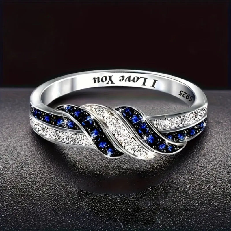 Classic Silver Ring with Timeless Appeal