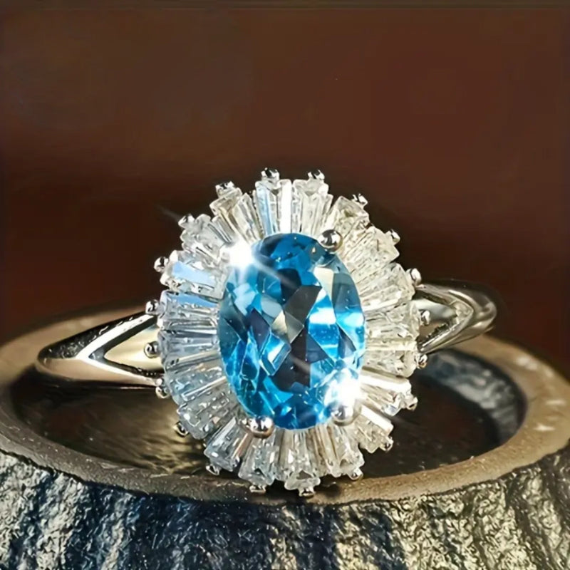 Classic Silver Ring with Timeless Appeal