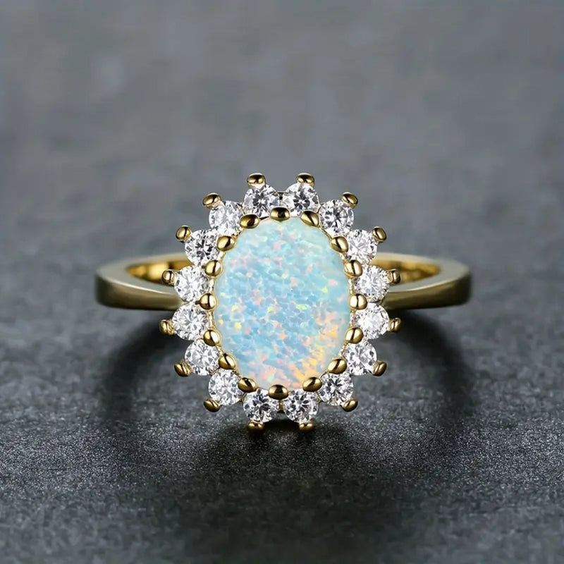 Classic Gold Ring with Timeless Appeal
