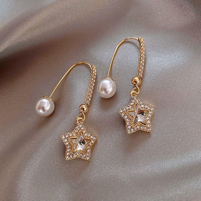 Delicate Artisan Gold Earring