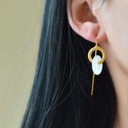 Elegant Silver Earring for Every Occasion