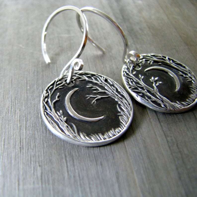 Stunning Earring for Daily Wear