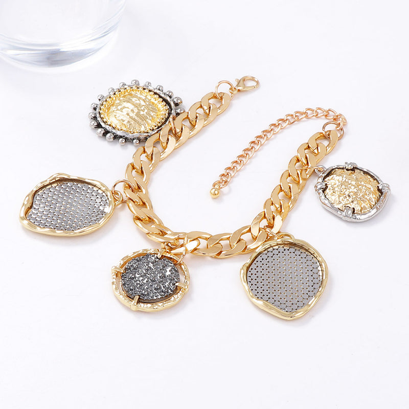 Elegant Piece for Every Occasion