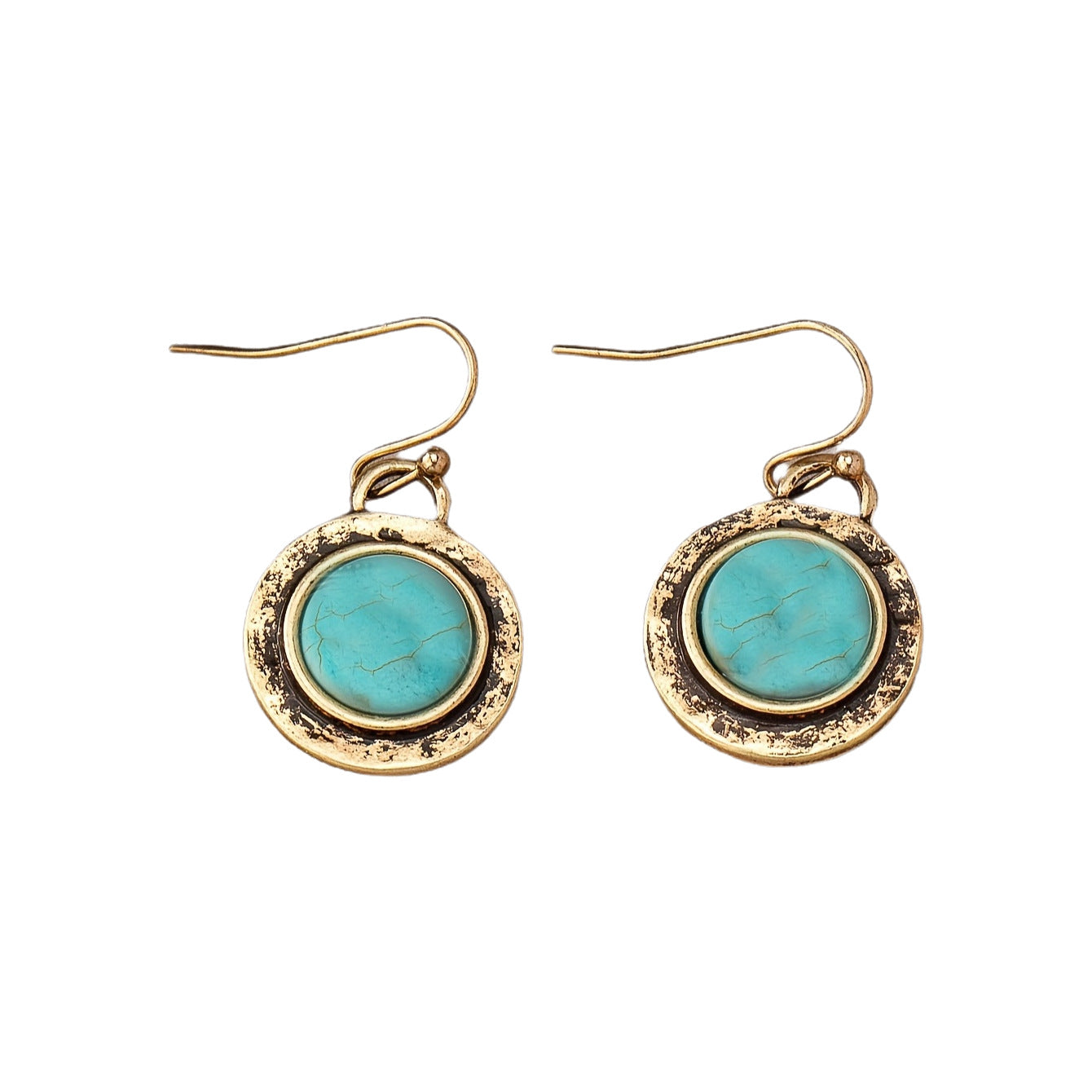 Charming Gold Earring for Any Occasion