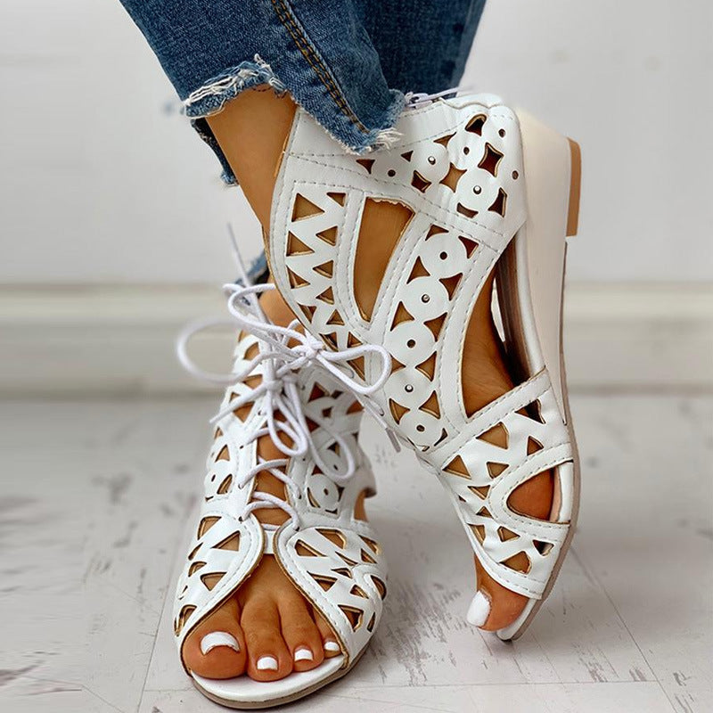 Chic Orthopedic Sandals with Unique Design