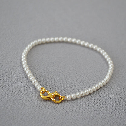 Beautiful Pearl Necklace with Unique Style