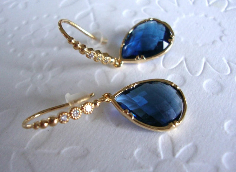 Stunning Earring for Daily Wear
