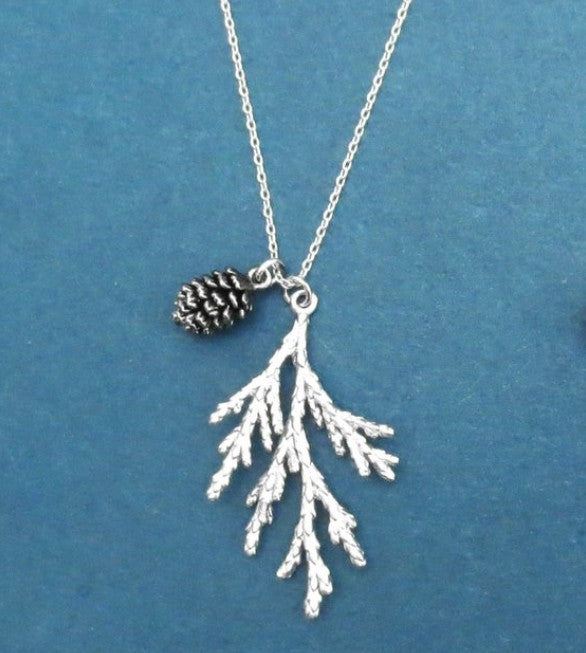Stunning Necklace for Daily Wear