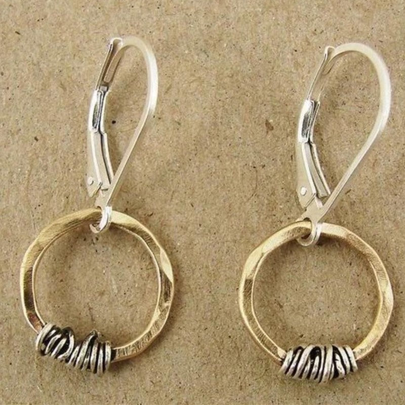 Stunning Gold Earring for Daily Wear