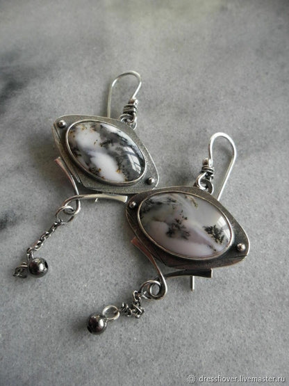 Romantic Earring for Special Moments