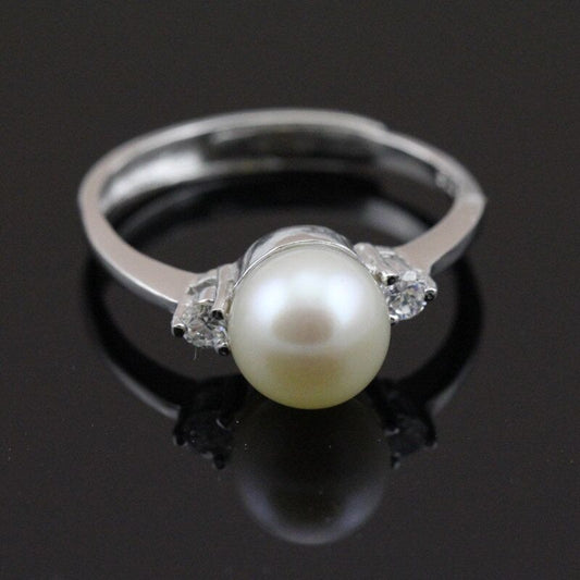 Stunning Pearl Ring for Daily Wear