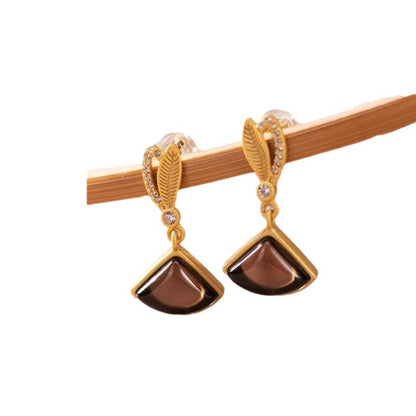 Beautiful Gold Earring with Unique Style