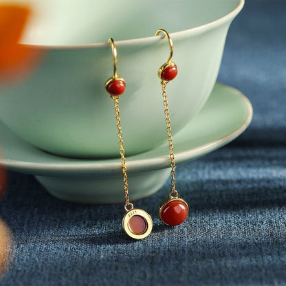 Romantic Gold Earring for Special Moments