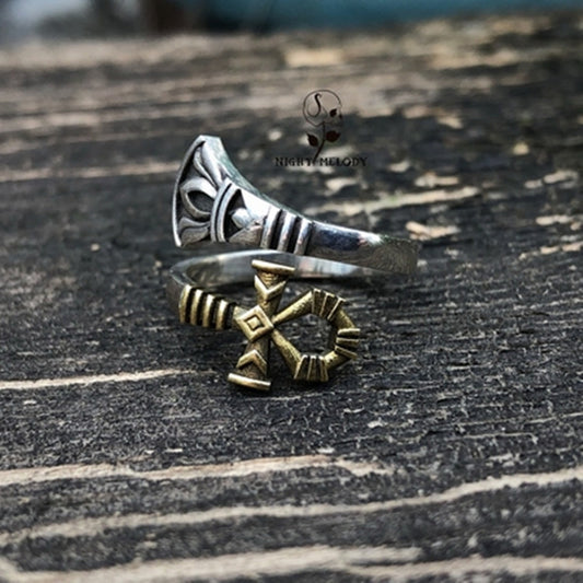 Classic Silver Ring with Timeless Appeal